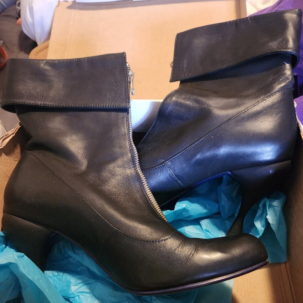 Fluevog Second Miracles Black Zip Boot